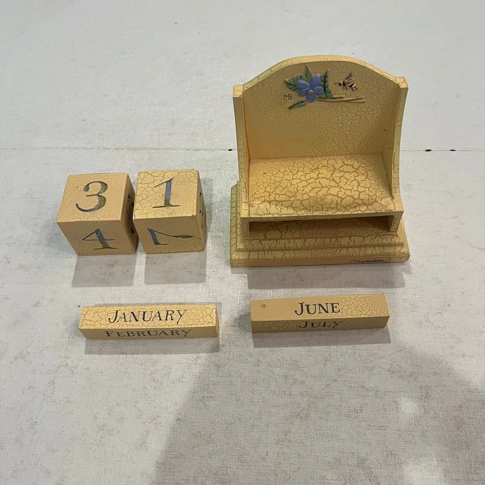Vintage Style Marjorlein Bastin block Perpetual Calendar. Totally cottagecore